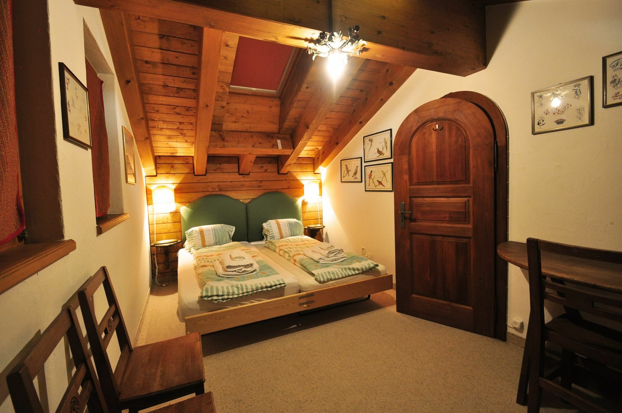 Haus Tiefbach - Apartment Cervino Zermatt Exterior foto